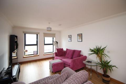 2 bedroom flat for sale, Cannon Court, Kirkcaldy