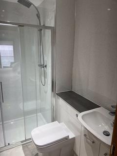 2 bedroom flat to rent, Cannon Court, Kirkcaldy