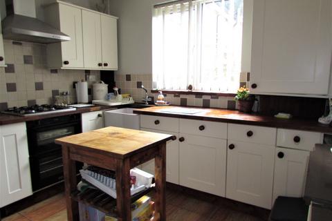 1 Benchill Crescent, Manchester, M22 8FN