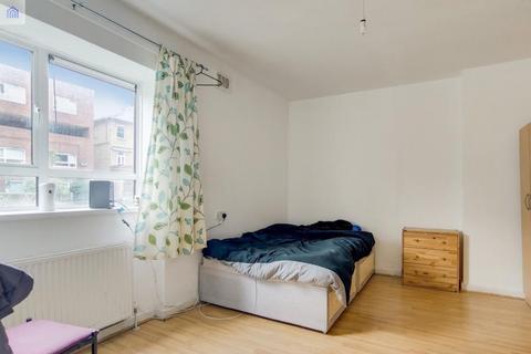 3 bedroom property to rent, Brecknock Road, London, N19