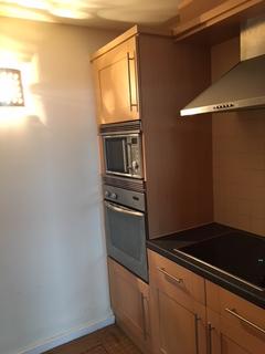 1 bedroom penthouse to rent, New Hall Lane, Preston, PR1