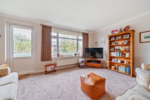 Flat 4, Ashcroft Court Greenacres, London, SE9 5BQ