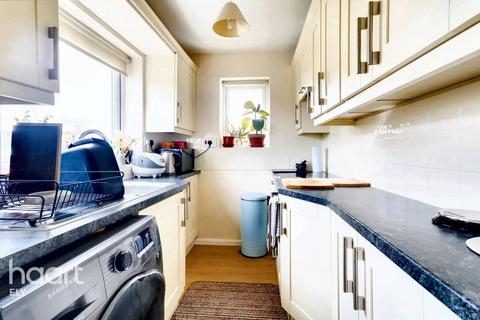 3 Ash Place, Stretham, Ely, CB6 3JW