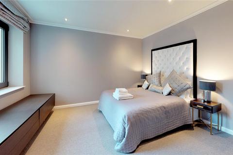 3 bedroom apartment for sale, Discovery Dock Apartments East, 3 South Quay Square, Canary Wharf, London, E14