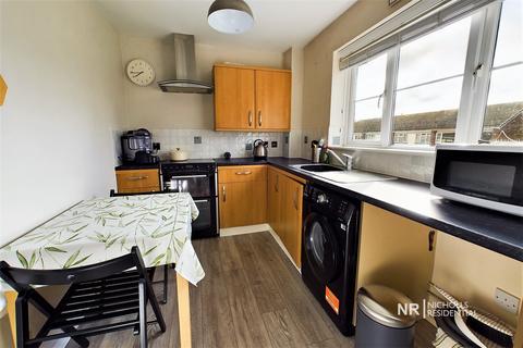 4 Melton Fields, Epsom, KT19 9QH
