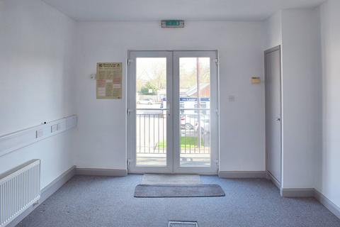 Office to rent, Weddington Road, Nuneaton CV10