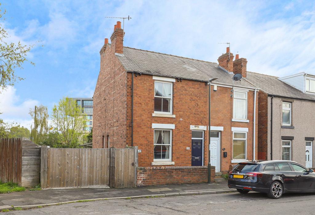Chesterfield, Chesterfield S41 2 bed semidetached house for sale £