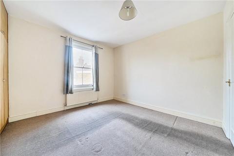 1 bedroom apartment for sale, Battersea High Street, London