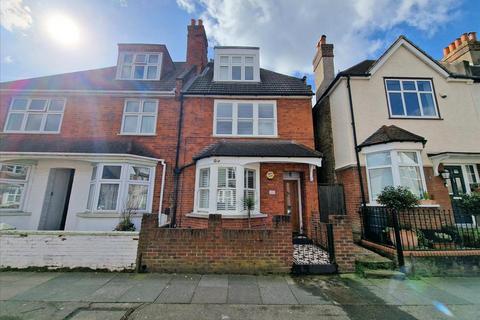 4 bedroom semi-detached house for sale, Morgan Road, Bromley, BR1