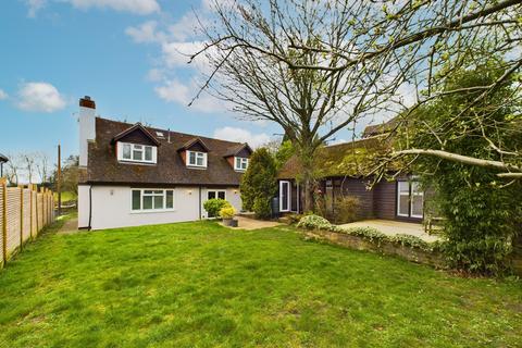 4 bedroom detached house for sale, Fagnall Lane, Winchmore Hill