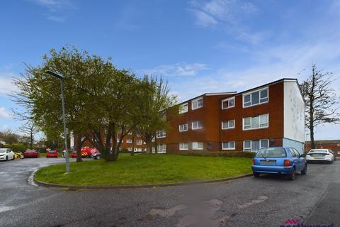 2 bedroom flat for sale, Welbeck Close, Hampden Park, Eastbourne, BN22