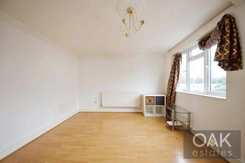 3 bedroom maisonette for sale, Old Road, Enfield