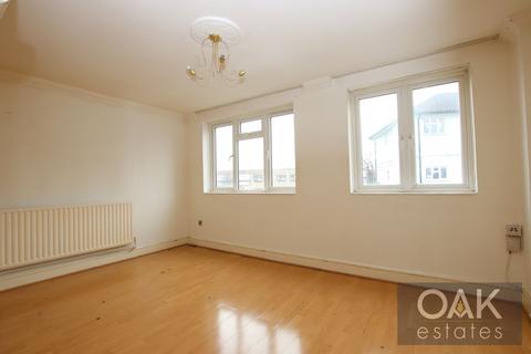 3 bedroom maisonette for sale, Old Road, Enfield