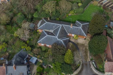 3 bedroom bungalow for sale, Manor Lane, Kineton, Warwick, Warwickshire