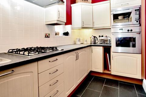 2 bedroom apartment to rent, Florence Way, Knaphill, Woking, Surrey, GU21