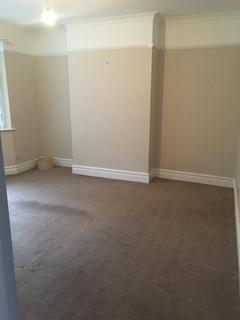 2 bedroom flat to rent, Craghall Dene, Gosforth NE3