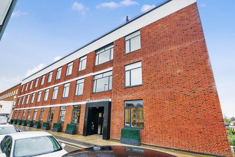 2 bedroom apartment for sale, Field End Road, Ruislip, Middlesex