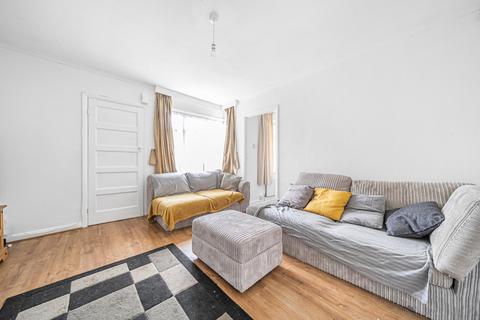 2 bedroom maisonette for sale, Beechwood Avenue, Ruislip, Middlesex