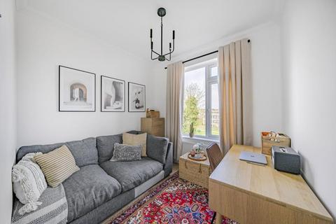 2 bedroom flat for sale, Goldsmith,  London,  N11,  N11