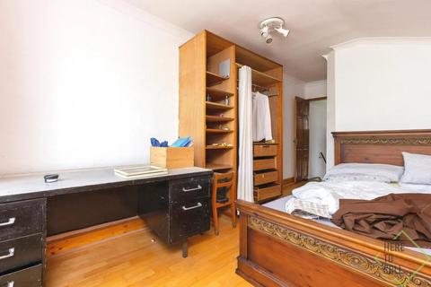 103 Glenwood Road, London, N15 3JS