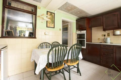 127 Raynham Avenue, London, N18 2BT