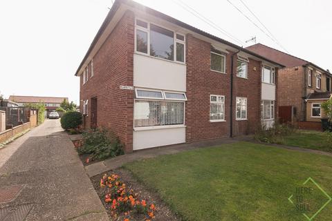 Flat 3, 152 Sinclair Road, London, E4 8PT