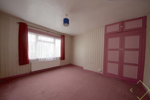 6 Willow Road, London, W5 4PD