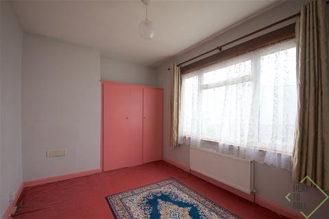 6 Willow Road, London, W5 4PD