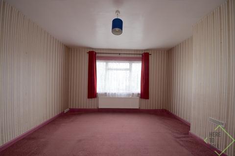 6 Willow Road, London, W5 4PD