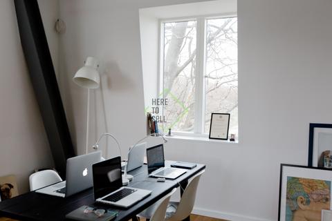 Office to rent, London N17