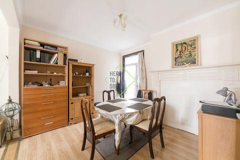 3 bedroom terraced house for sale, London N22