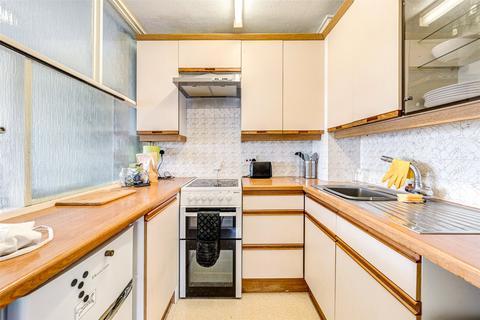 1 bedroom flat for sale, Saffrons Court, Downview Road, Worthing, West Sussex, BN11