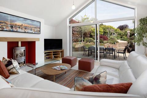 2 bedroom bungalow for sale, Woodbury, Devon