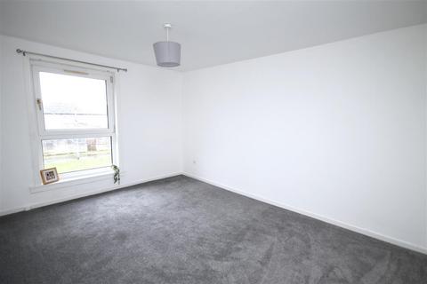 2 bedroom flat to rent, Hazel Road, Abronhill, Cumbernauld