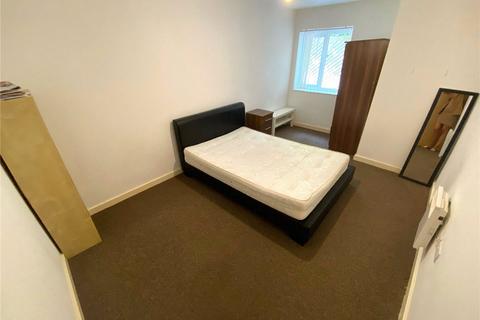 3 bedroom apartment to rent, Wilbraham Court Two, Fallowfield, Manchester, M14