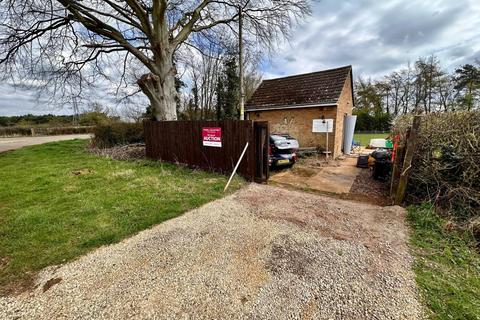 Land for sale, Wroxton St Mary Telephone Repeater Station, Stratford Road Wroxton St Mary, Wroxton, Oxfordshire, OX15 6PZ
