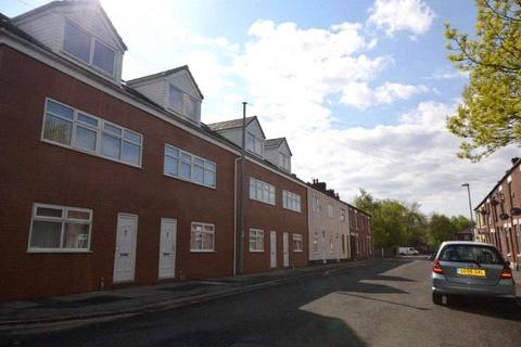 1 bedroom apartment to rent, Market House, Denton, Manchester, M34