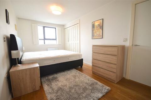2 bedroom penthouse to rent, Citipeak, Didsbury, Manchester, M20