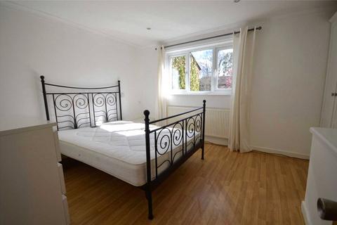 2 bedroom terraced house to rent, Orchard Grove, Didsbury, Manchester, M20