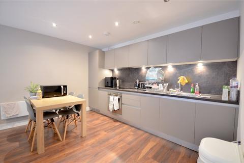 2 bedroom apartment for sale, Salford, Greater Manchester M5