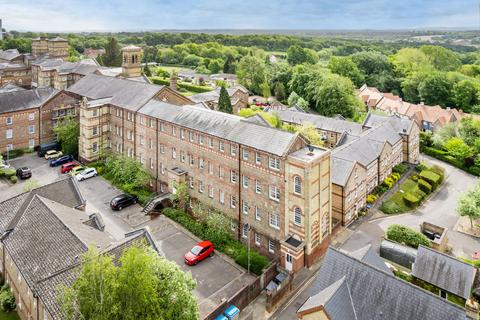 2 bedroom apartment for sale, Colwell Road, Lockhart Court Colwell Road, RH16
