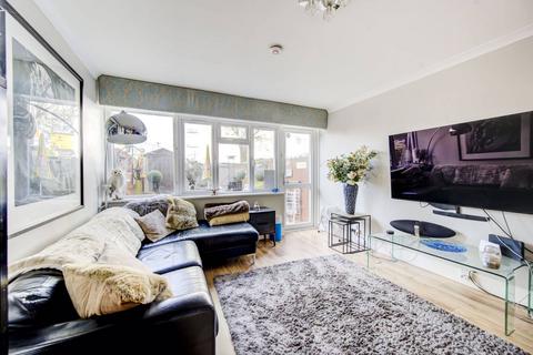 3 bedroom flat to rent, Hurlingham, SW6, Hurlingham, London, SW6