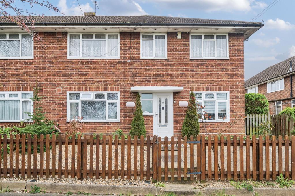 Newbury Way, Northolt, Middlesex 2 bed for sale £398,000