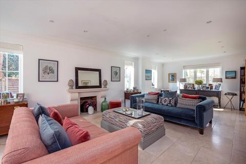 4 bedroom detached house for sale, Snowdenham Links Road, Bramley, Guildford, Surrey, GU5