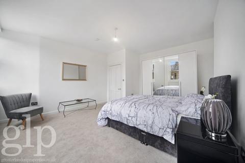 2 bedroom flat to rent, 28 John Street, London, Greater London, WC1N