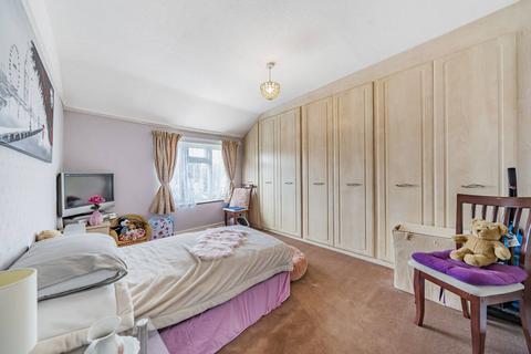 3 bedroom semi-detached house for sale, Khama Road, Tooting Broadway, London, SW17