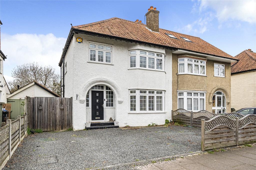 Elgar Avenue, Surbiton KT5 3 bed semidetached house for sale £899,950