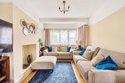 34 Lacey Avenue, Coulsdon, CR5 1LQ