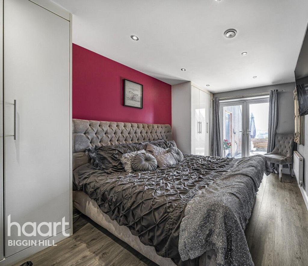 Ceres View, Biggin Hill 4 bed terraced house for sale £575,000