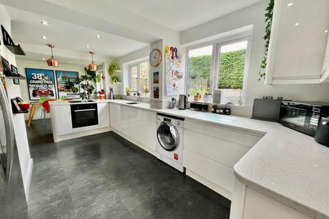 7 Beechwood Rise, Wetherby, LS22 7QT